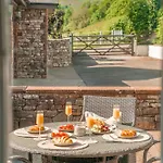 Riverside And 펜션 Sunderland (Cumbria)