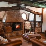 펜션 Riverside And *