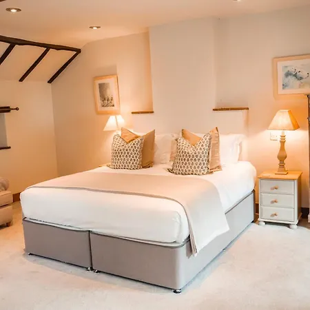 Feriehus Riverside And