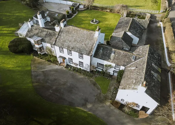 Riverside And Feriehus *