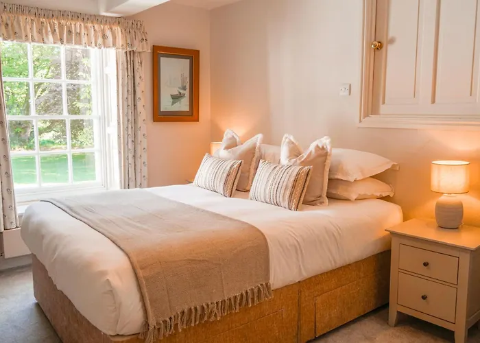 Riverside And Feriehus *