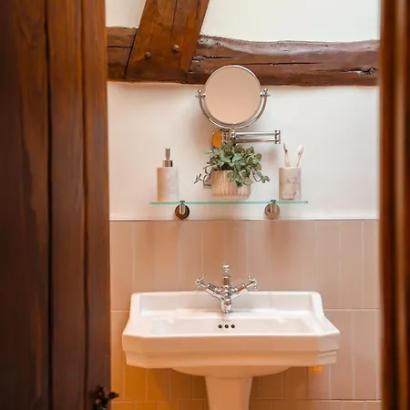 Prázdninový dům Riverside And *